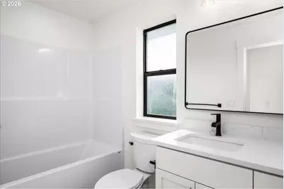 870 W 25th Ave, Eugene, OR 97405 - Photo 28