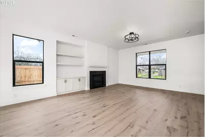 870 W 25th Ave, Eugene, OR 97405 - Photo 6