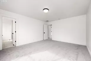 870 W 25th Ave, Eugene, OR 97405 - Photo 18