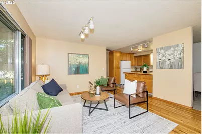 19222 Benfield Ave, Lake Oswego, OR 97035 - Photo 2