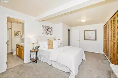 19222 Benfield Ave, Lake Oswego, OR 97035 - Photo 12