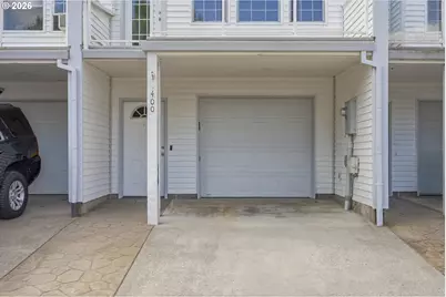 400 SE 2nd St, Troutdale, OR 97060 - Photo 2