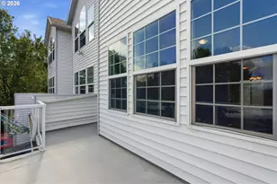 400 SE 2nd St, Troutdale, OR 97060 - Photo 1