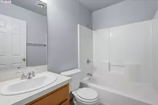 400 SE 2nd St, Troutdale, OR 97060 - Photo 18