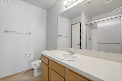 400 SE 2nd St, Troutdale, OR 97060 - Photo 16