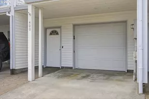 400 SE 2nd St, Troutdale, OR 97060 - Photo 4