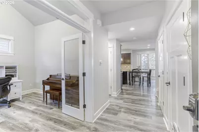 12314 SE Verlie St, Happy Valley, OR 97086 - Photo 8