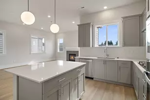 11882 SW Strobel Rd, Beaverton, OR 97007 - Photo 14