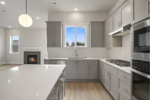 11882 SW Strobel Rd, Beaverton, OR 97007 - Photo 14