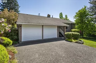 1962 SW 27th Dr, Gresham, OR 97080 - Photo 2