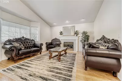 14452 SE Territory Dr, Clackamas, OR 97015 - Photo 2