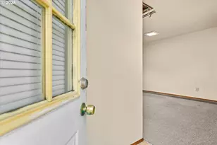 4533 SE 99th Ave, Portland, OR 97266 - Photo 28