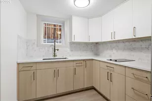 437 NE Fargo St, Portland, OR 97212 - Photo 16