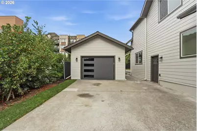 437 NE Fargo St, Portland, OR 97212 - Photo 18