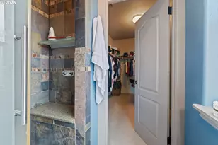 1548 NE Rocky Ridge Dr, Roseburg, OR 97470 - Photo 24