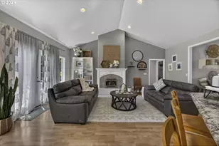 8 Onadoone Ct, Florence, OR 97439 - Photo 6