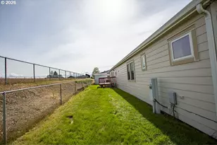 313 12th St, La Grande, OR 97850 - Photo 22