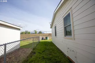 313 12th St, La Grande, OR 97850 - Photo 20