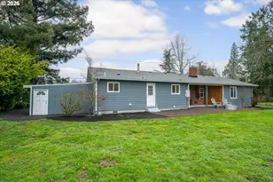 40064 McKenzie Hwy, Springfield, OR 97478 - Photo 32