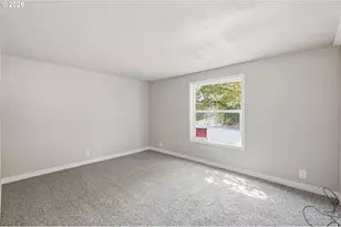 386 Lochaven Ave, Springfield, OR 97477 - Photo 28