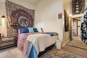 220 SE 28th Ave, Hillsboro, OR 97123 - Photo 26