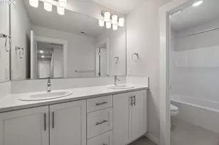 11074 SW Stockholm Dr, Wilsonville, OR 97070 - Photo 34