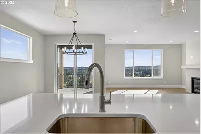 12130 SW Turnagain Dr, Tigard, OR 97224 - Photo 12