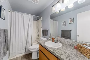 468 Merlee Cir, Eagle Point, OR 97524 - Photo 12