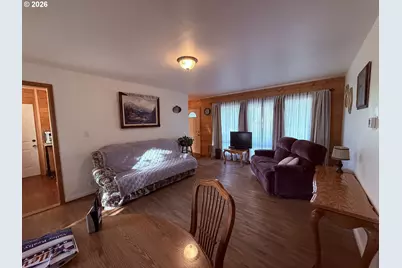 360 N 13th Ave, Elgin, OR 97827 - Photo 12