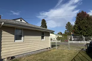 360 N 13th Ave, Elgin, OR 97827 - Photo 8