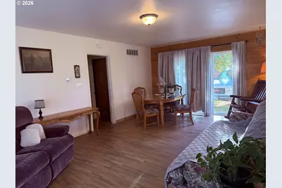 360 N 13th Ave, Elgin, OR 97827 - Photo 10