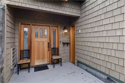 605 Deerwood Ct, Winston, OR 97496 - Photo 2