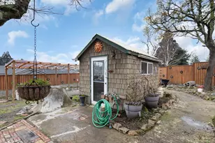 605 Deerwood Ct, Winston, OR 97496 - Photo 36