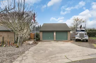 605 Deerwood Ct, Winston, OR 97496 - Photo 30