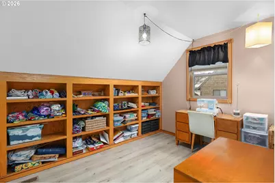 605 Deerwood Ct, Winston, OR 97496 - Photo 20