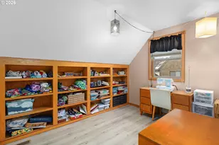 605 Deerwood Ct, Winston, OR 97496 - Photo 20