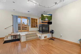 605 Deerwood Ct, Winston, OR 97496 - Photo 14