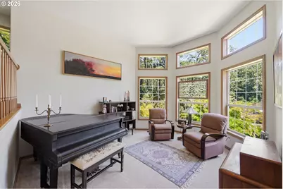 1894 W 27th Pl, Eugene, OR 97405 - Photo 6