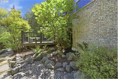 1894 W 27th Pl, Eugene, OR 97405 - Photo 44