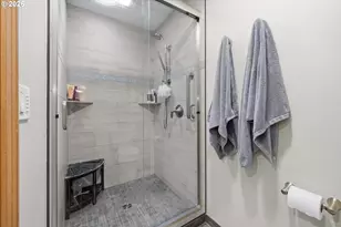 1894 W 27th Pl, Eugene, OR 97405 - Photo 26