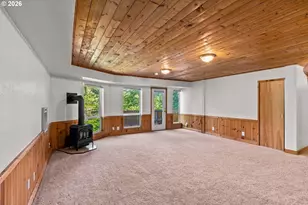 785 E 44th Ave, Eugene, OR 97405 - Photo 46