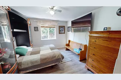 95340 Tututni Hollow Rd, Gold Beach, OR 97444 - Photo 22