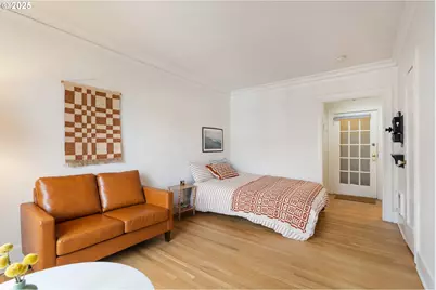 1811 NW Couch St #407, Portland, OR 97209 - Photo 10