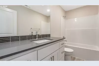 17187 SE Maple Hill Ln, Happy Valley, OR 97086 - Photo 22