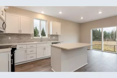 17187 SE Maple Hill Ln, Happy Valley, OR 97086 - Photo 10