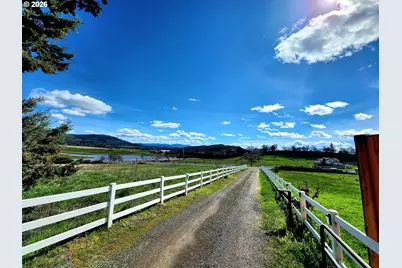 120 Hammel Rd, Eagle Point, OR 97524 - Photo 6