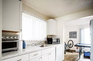 340 S Locust St, Canby, OR 97013 - Photo 12