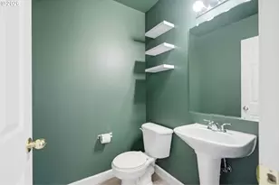 13113 SW Merlin Pl, Tigard, OR 97223 - Photo 32