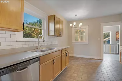 504 Abernethy Rd, Oregon City, OR 97045 - Photo 10