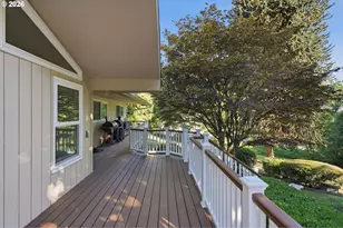 1719 Division St, Oregon City, OR 97045 - Photo 18